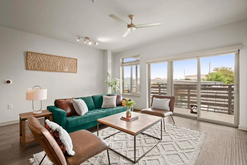 Unit for sale at 3600 S Lamar BLVD, Austin, TX 78704