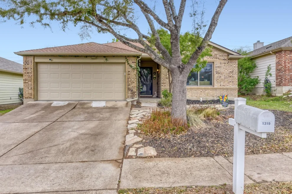 Unit for sale at 1319 Belmont DR, San Marcos, TX 78666