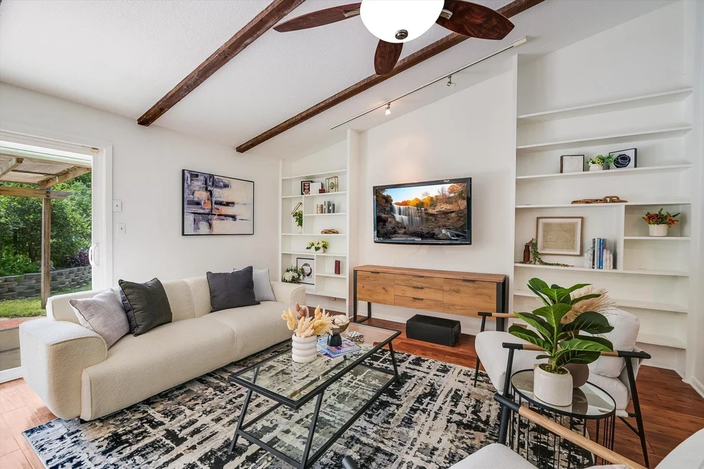 Unit for sale at 8009 Hillrise DR, Austin, TX 78759