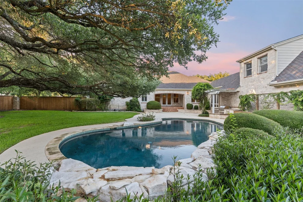 Unit for sale at 127 Roberts CIR, Georgetown, TX 78633