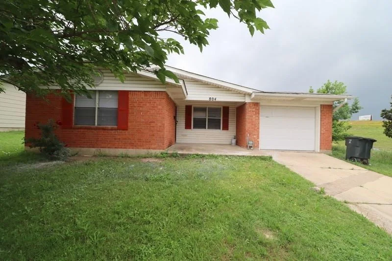 Unit for sale at 804 Stovall Ave, Killeen, TX 76541