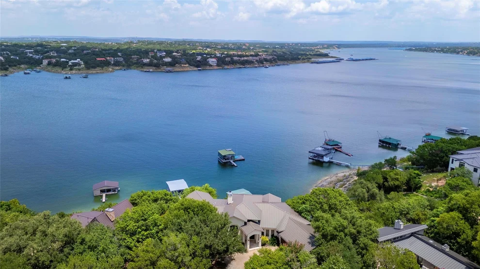 Unit for sale at 711 Cutlass, Lakeway, TX 78734