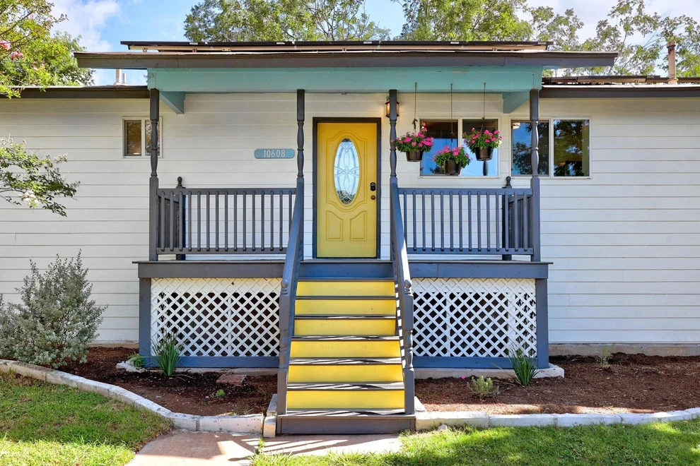 Unit for sale at 10608 Ponder LN, Austin, TX 78719