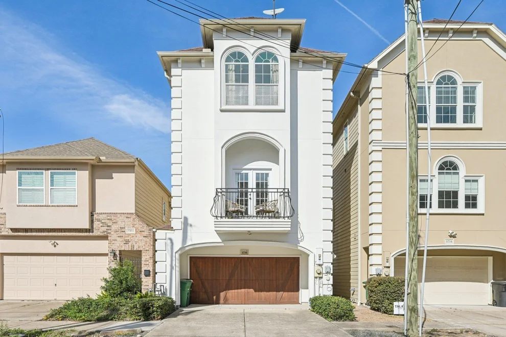 Unit for sale at 5736 Petty ST, Houston, TX 77007