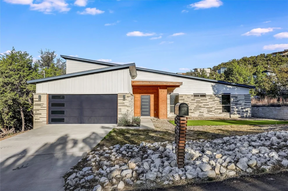 Unit for sale at 8631 Big Horn CIR, Lago Vista, TX 78645