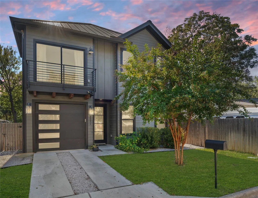 Unit for sale at 2211 Santa Rosa ST, Austin, TX 78702