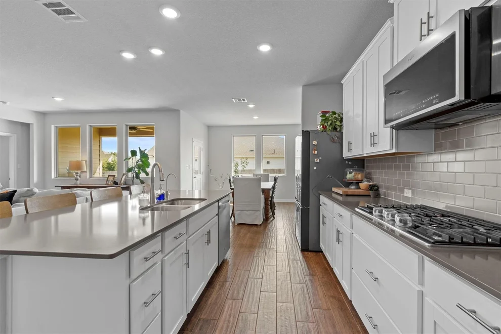 Unit for sale at 128 Highgate LN, Georgetown, TX 78628