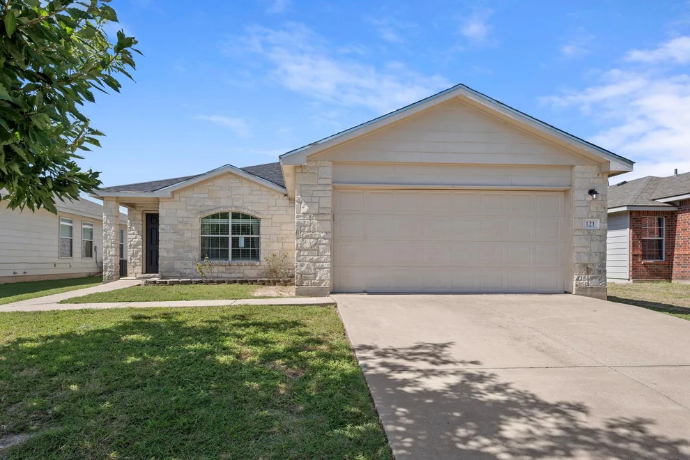 Unit for sale at 121 McGugan LN, Temple, TX 76502