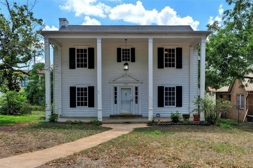Unit for sale at 809 Park BLVD, Austin, TX 78751