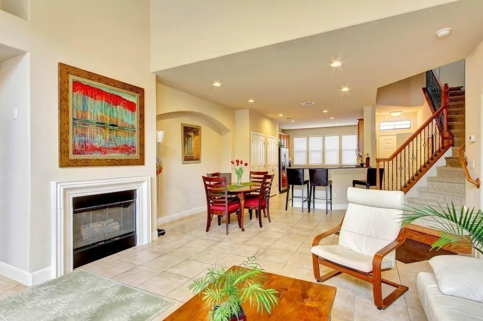 Unit for sale at 6701 Covered Bridge DR, Austin, TX 78736