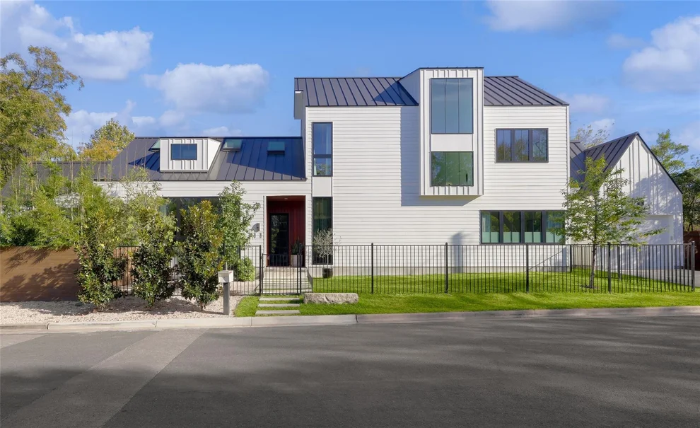 Unit for sale at 311 W Monroe ST, Austin, TX 78704