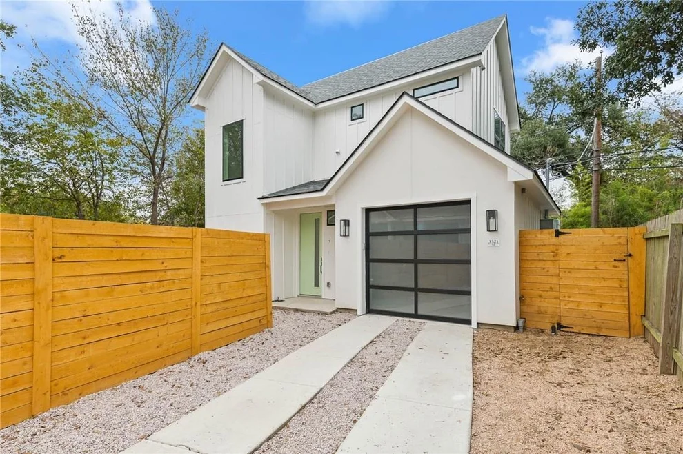 Unit for sale at 3321 Hemlock Ave, Austin, TX 78722