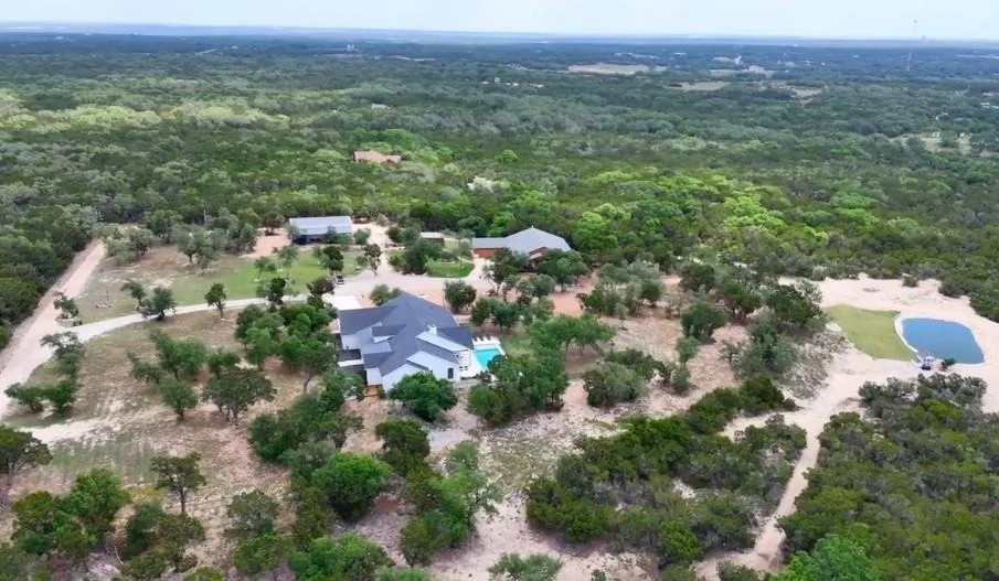 Unit for sale at 296 & 300 Ivy DR, Liberty Hill, TX 78642
