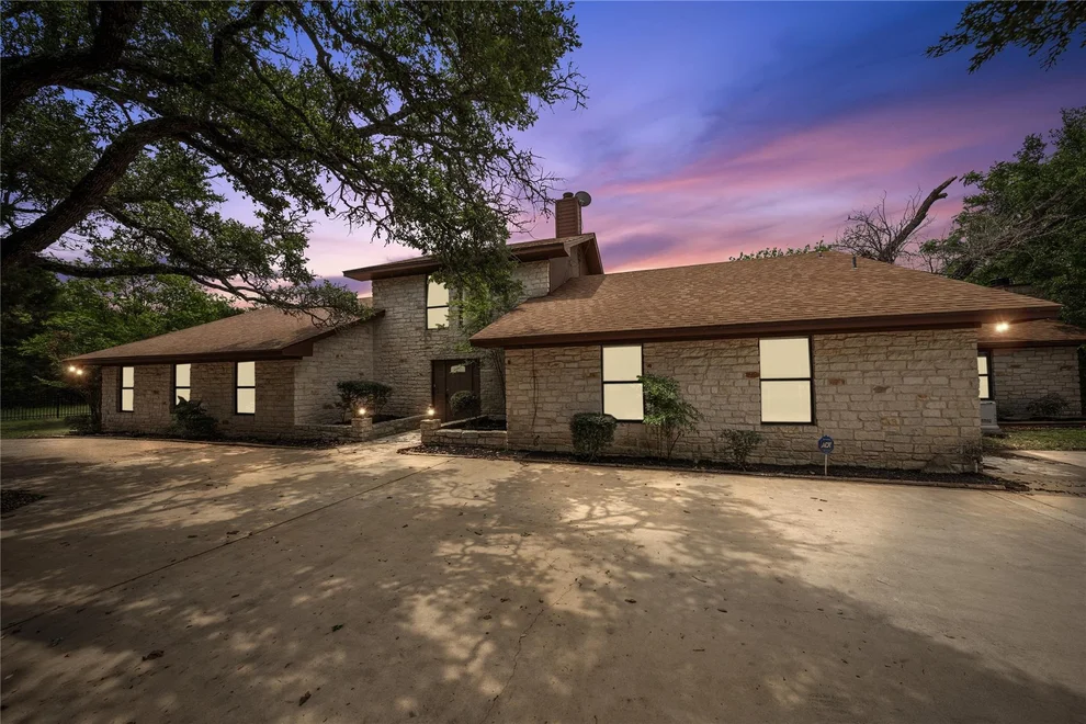 Unit for sale at 11105 Highview DR, Belton, TX 76513