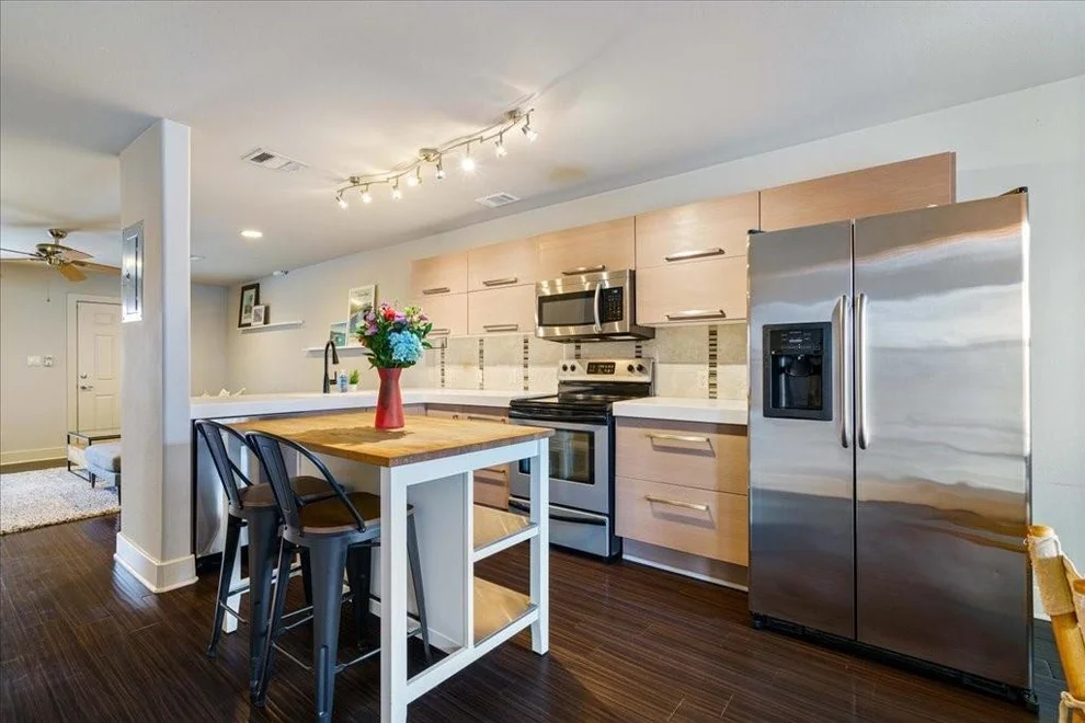 Unit for sale at 1101 Grove BLVD, Austin, TX 78741
