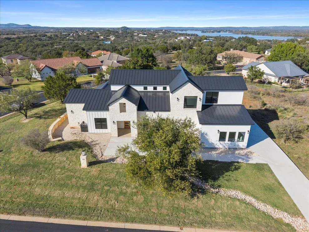 Unit for sale at 102 Mountain Home RD, Horseshoe Bay, TX 78657