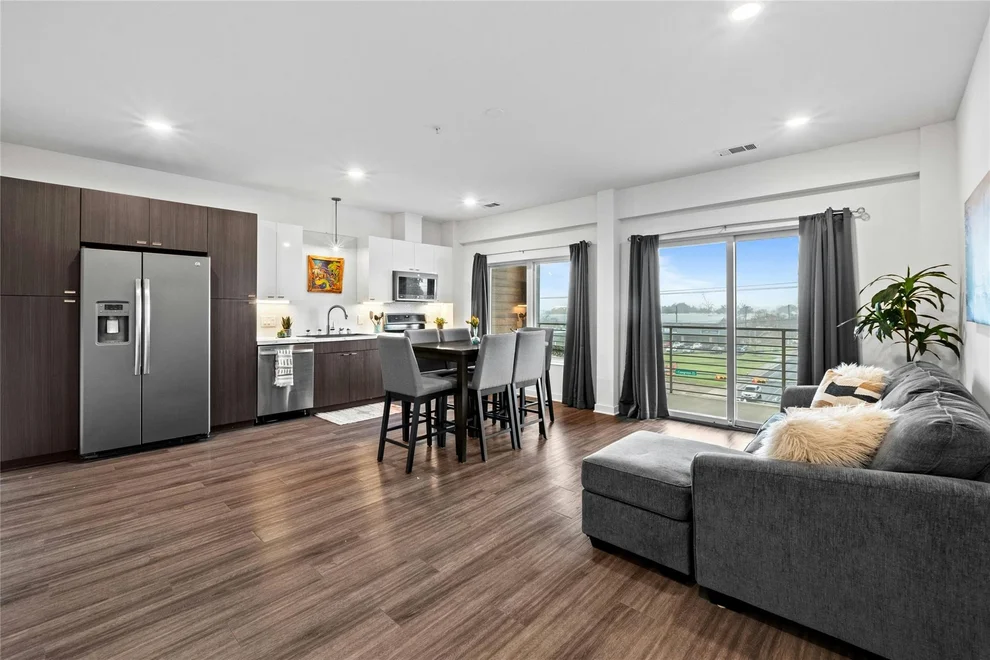Unit for sale at 4361 S Congress Ave, Austin, TX 78745