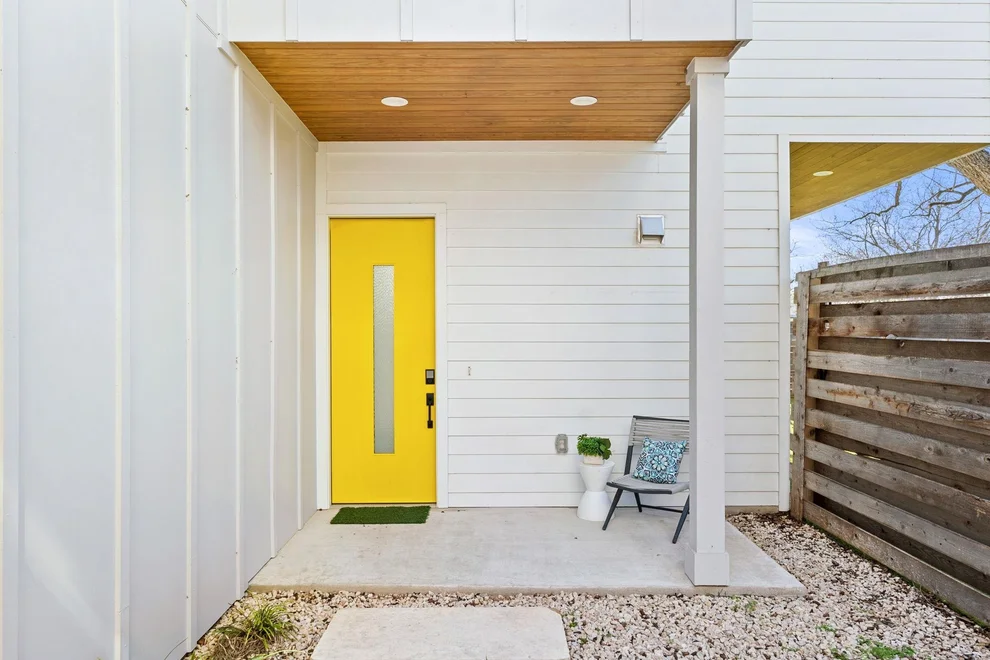 Unit for sale at 2905 Lyons RD, Austin, TX 78702