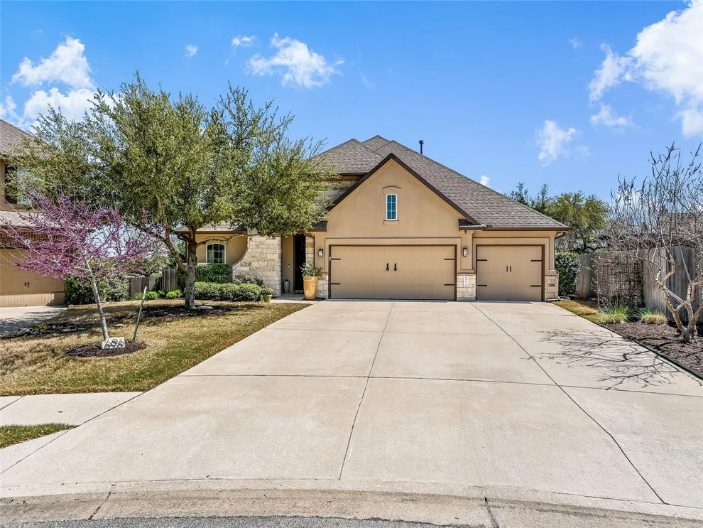 Unit for sale at 696 Ledgestone DR, Austin, TX 78737