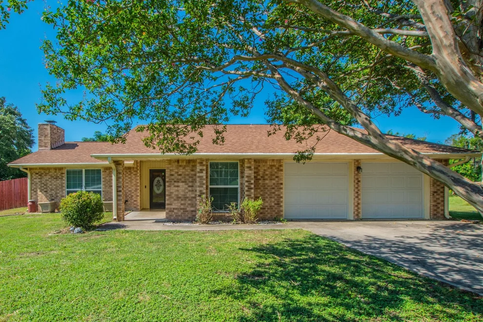Unit for sale at 7273 Woodlake CIR, Belton, TX 76513