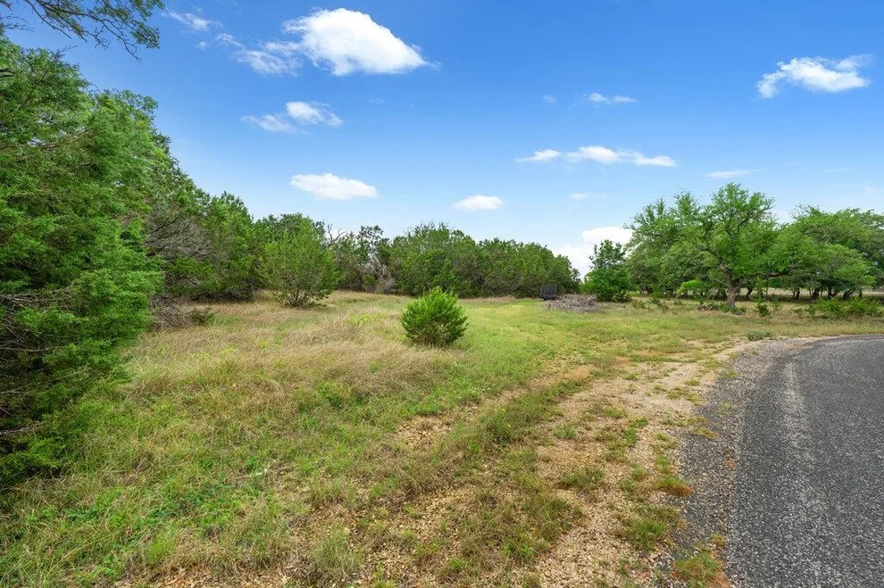 Unit for sale at 429 Red Oak, Liberty Hill, TX 78642