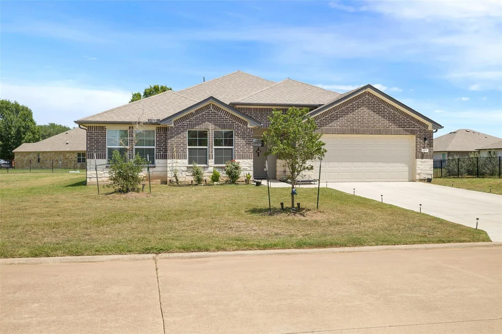 Unit for sale at 109 Egret DR, Bastrop, TX 78602