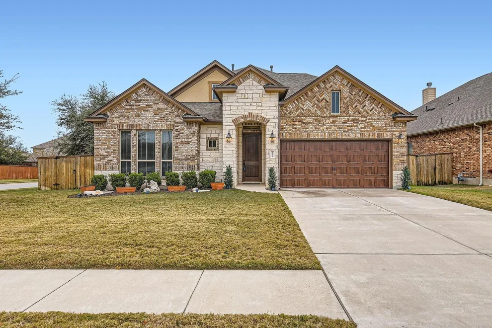 Unit for sale at 3701 Kearney LN, Round Rock, TX 78681