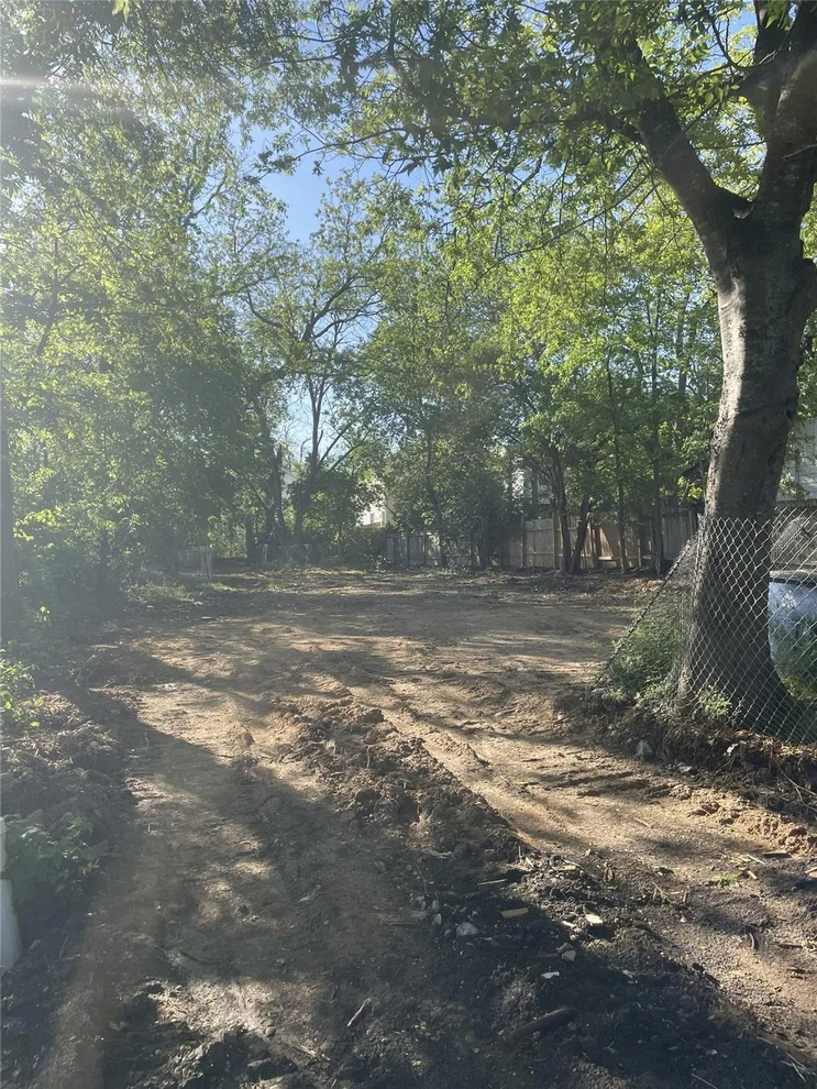 Unit for sale at 3817 Garden Villa LN, Austin, TX 78704