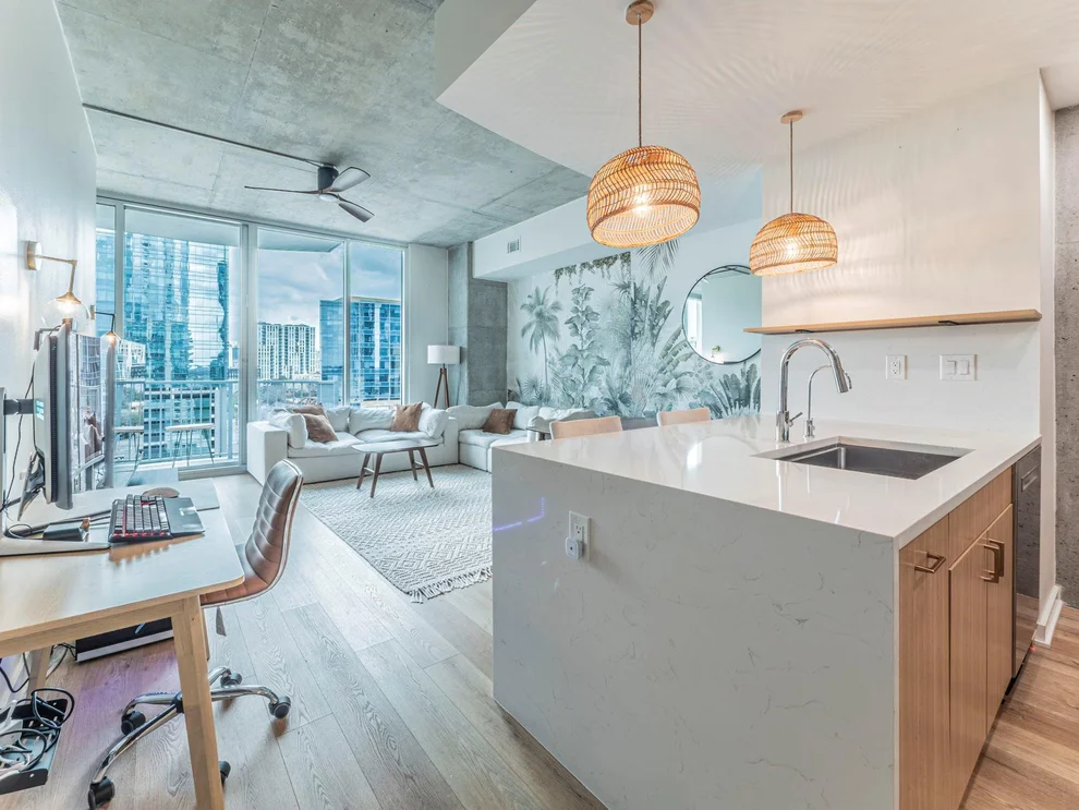 Unit for sale at 360 Nueces ST, Austin, TX 78701