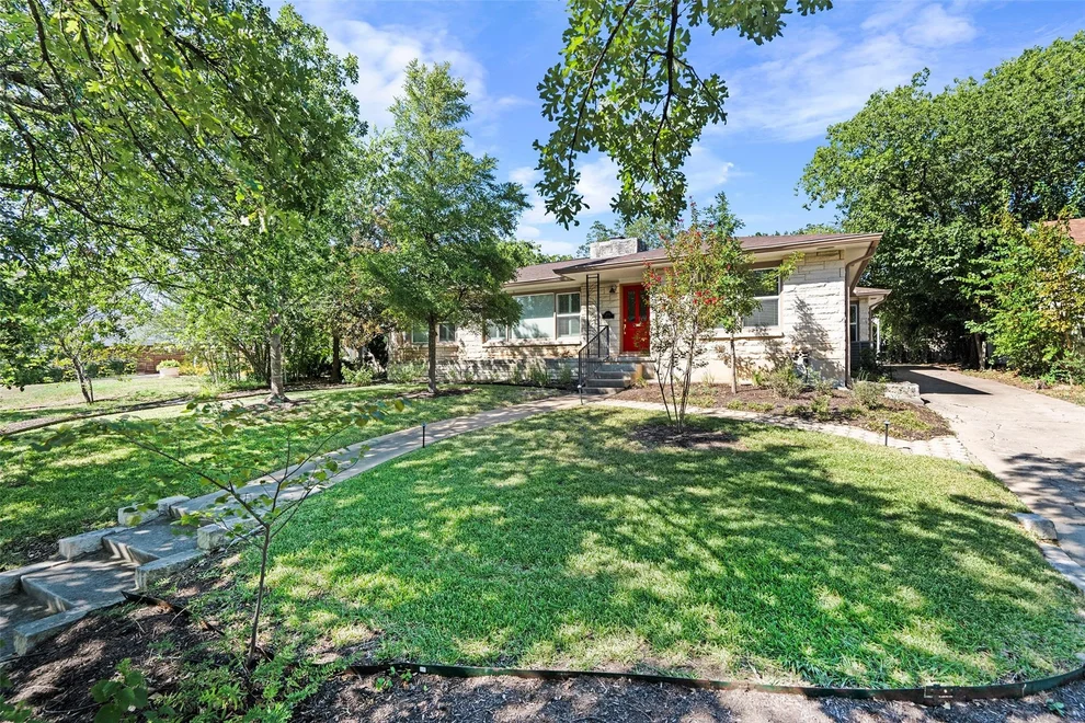 Unit for sale at 2606 Westover RD, Austin, TX 78703