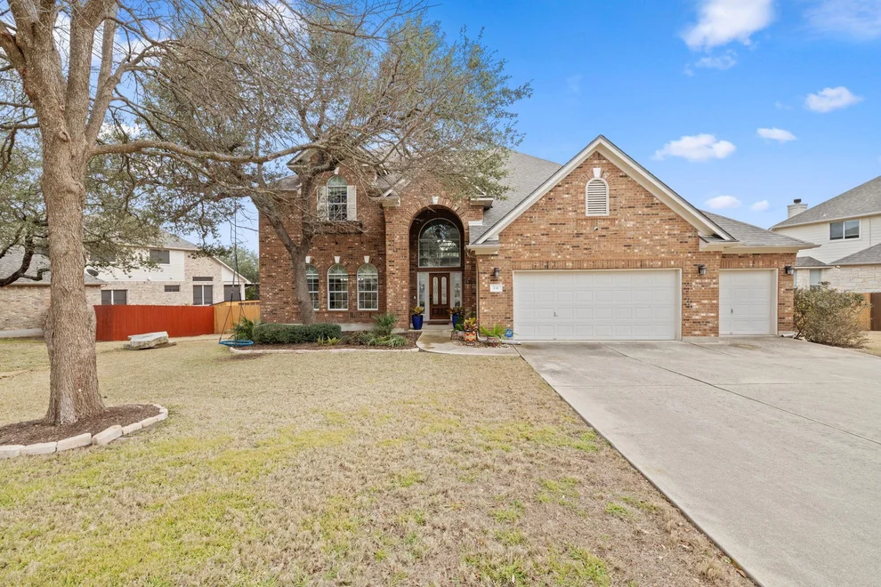Unit for sale at 136 Eaton LN, Austin, TX 78737