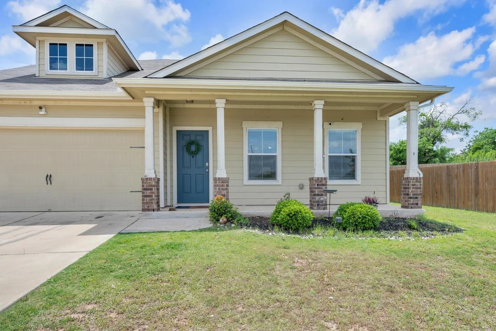 Unit for sale at 310 Garcitas Creek LN, Hutto, TX 78634