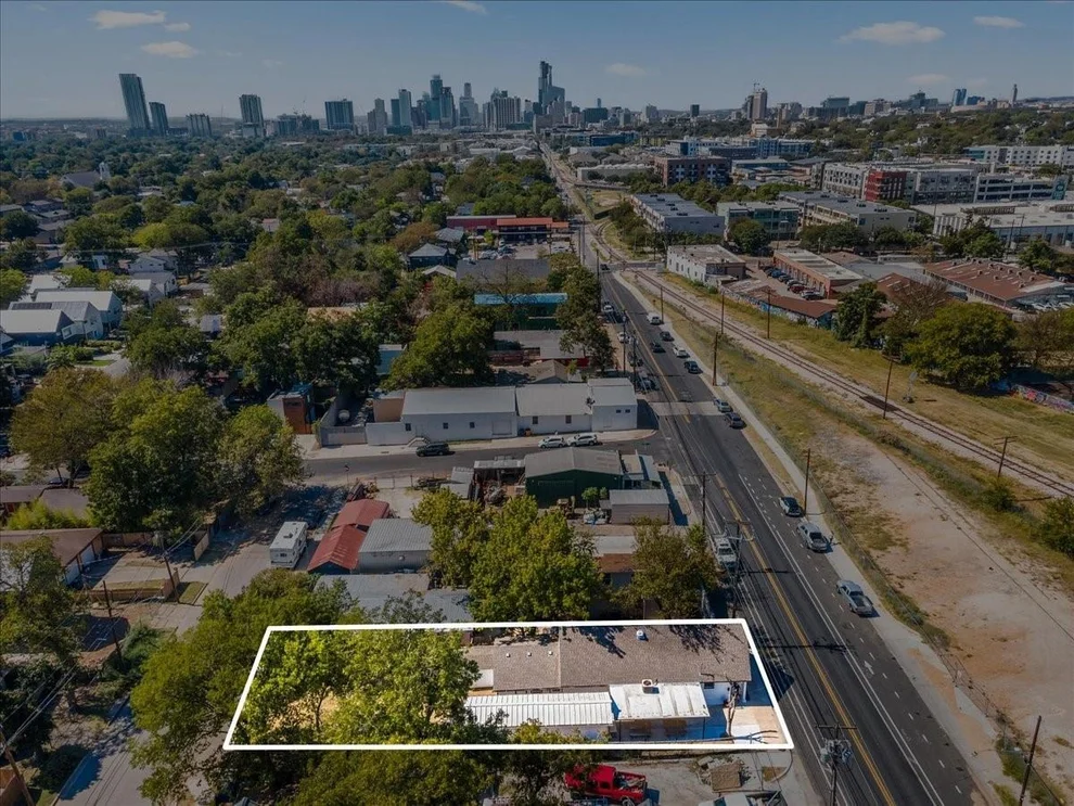 Unit for sale at 2607 E 5th ST, Austin, TX 78702