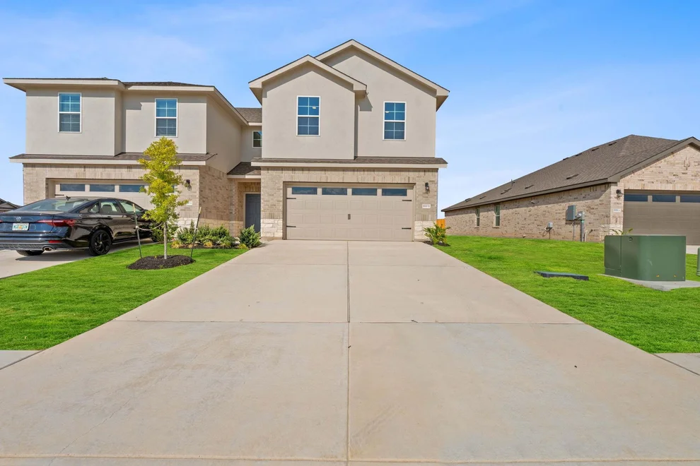 Unit for sale at 18500-B Empire PATH, Manor, TX 78653