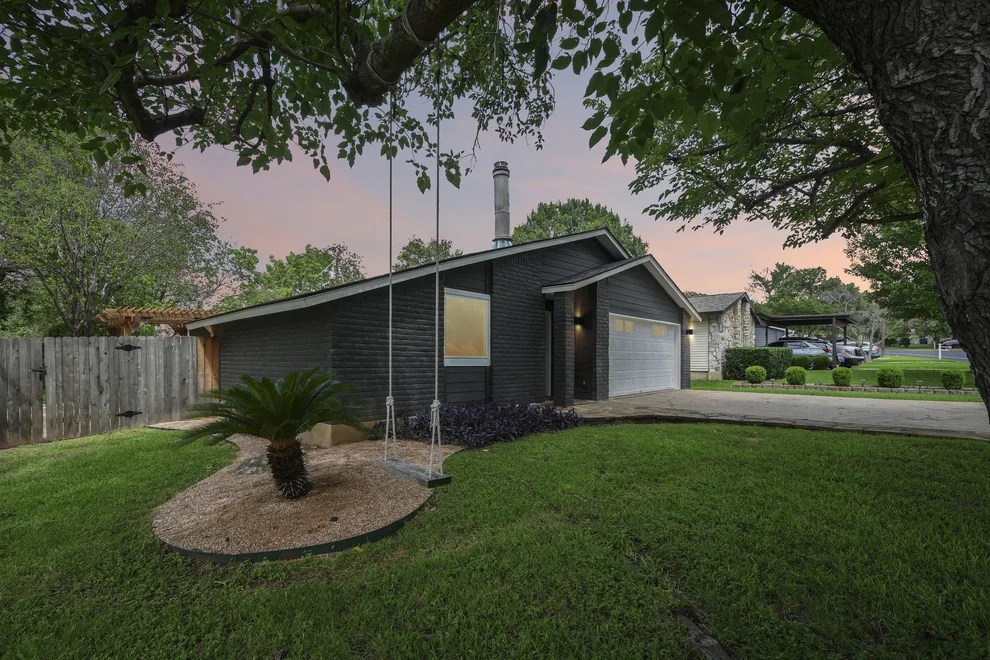 Unit for sale at 3216 Plantation RD, Austin, TX 78745