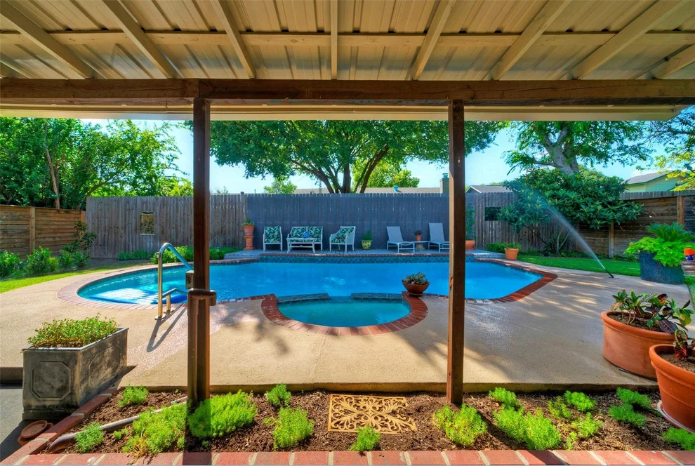 Unit for sale at 10606 Barnhill DR, Austin, TX 78758