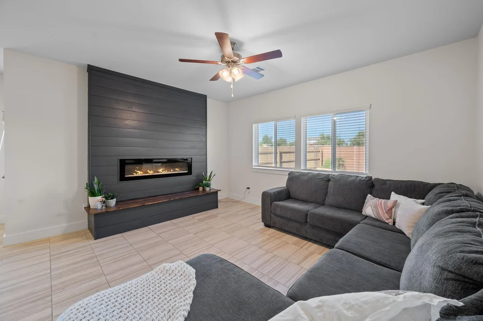 Unit for sale at 132 Furlong DR, Georgetown, TX 78626