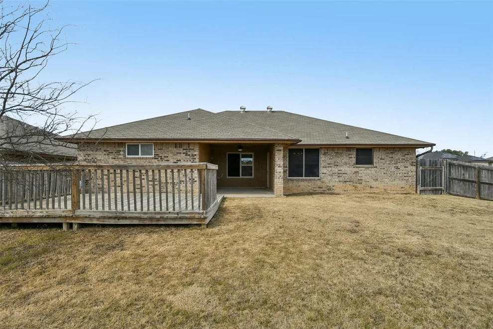 Unit for sale at 218 Dober ST, Nolanville, TX 76559
