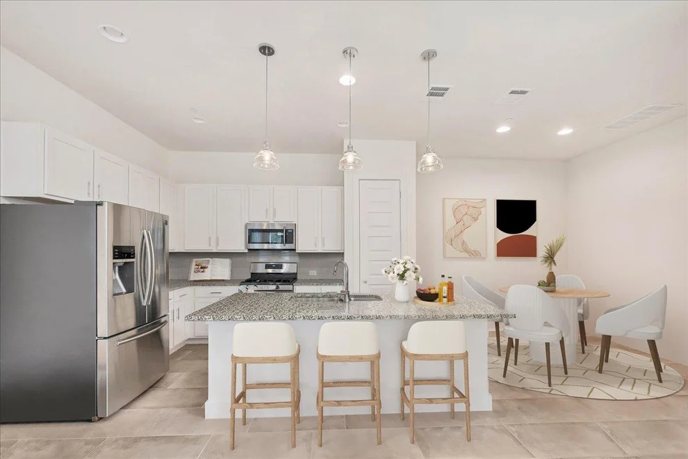 Unit for sale at 8922 Menchaca RD, Austin, TX 78748