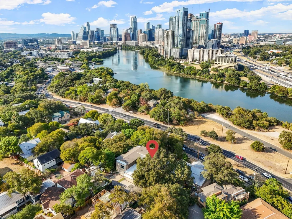 Unit for sale at 1009 E Riverside DR, Austin, TX 78704
