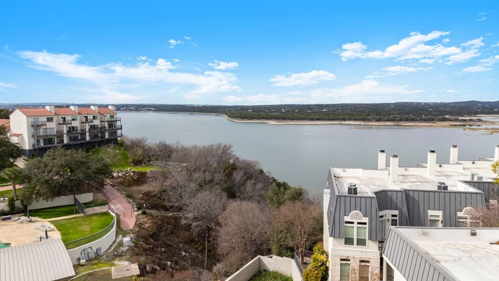 Unit for sale at 2918 Ranch Road 620 RD, Austin, TX 78734