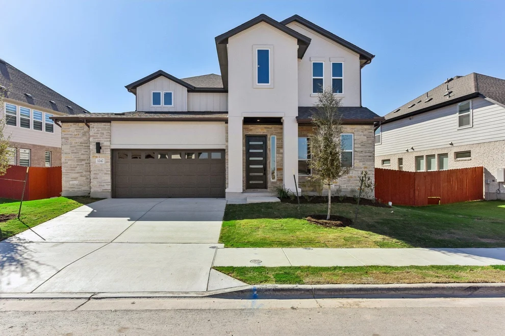 Unit for sale at 1242 Robin TRL, Round Rock, TX 78681