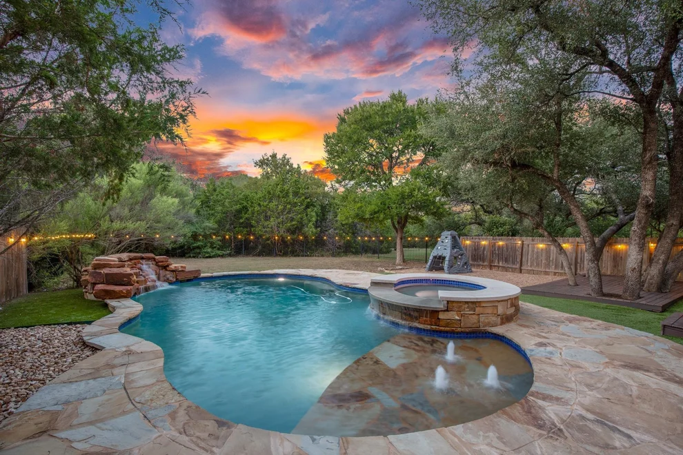 Unit for sale at 6804 Teulada DR, Austin, TX 78739