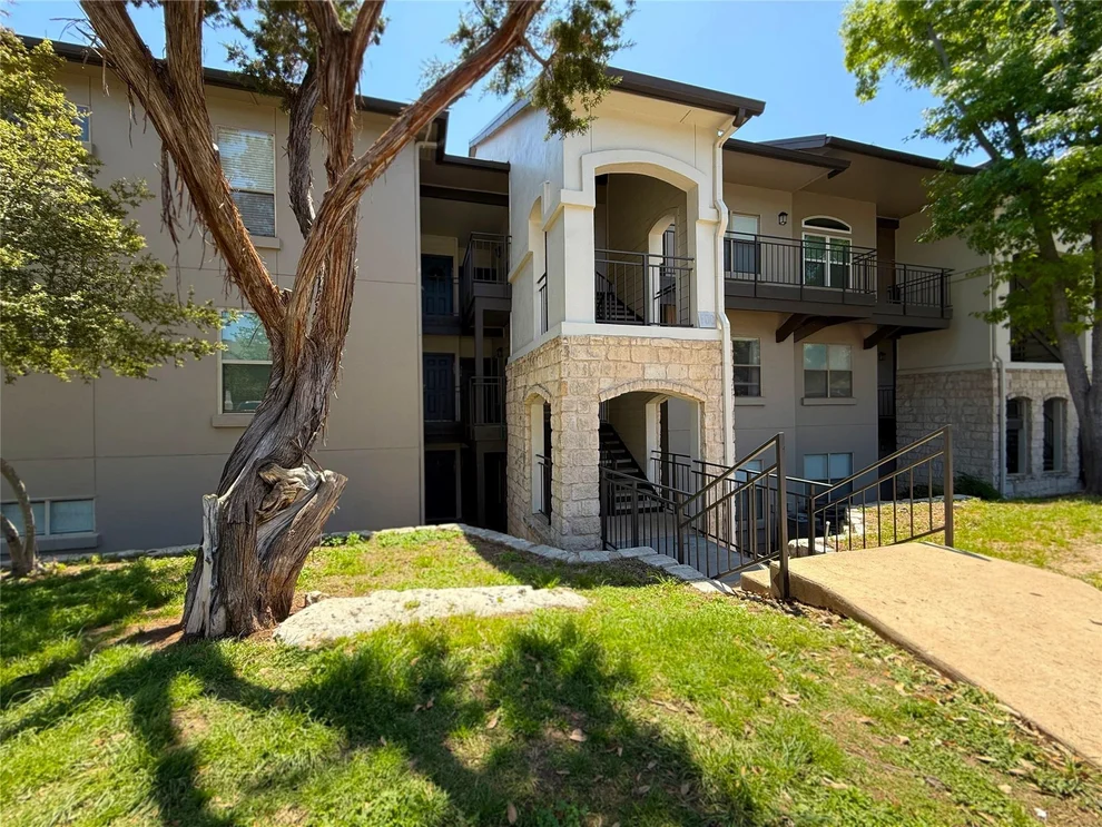Unit for sale at 6000 Shepherd Mountain CV, Austin, TX 78730