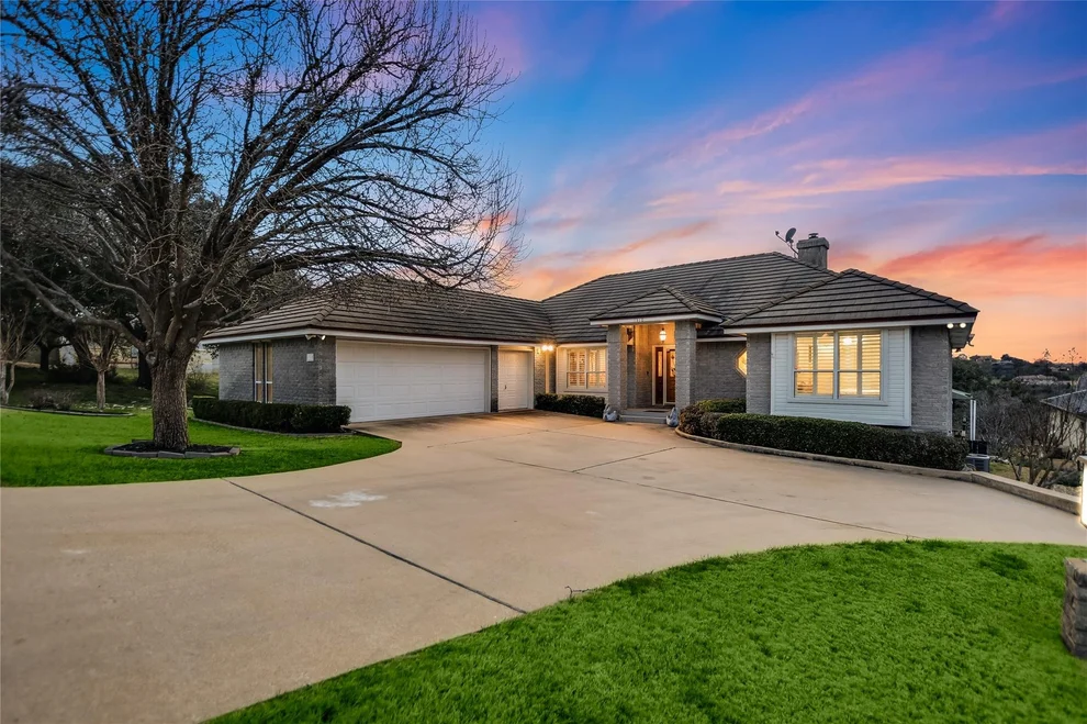 Unit for sale at 1310 Clayton Nolen, Horseshoe Bay, TX 78657