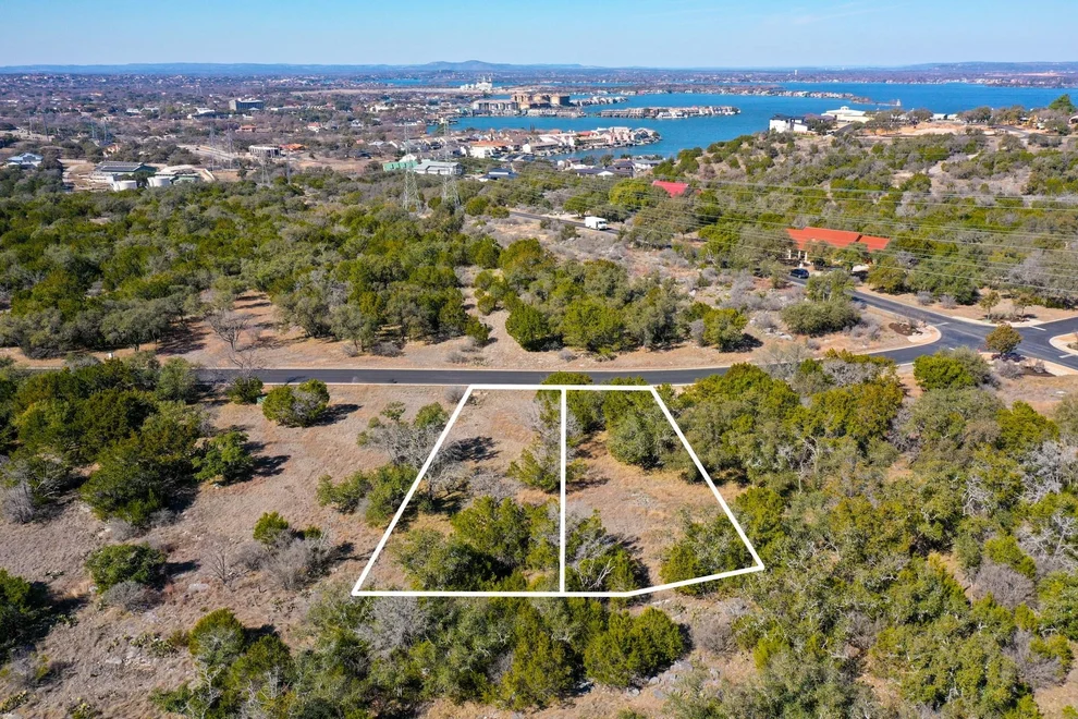 Unit for sale at 40018 Hi Ridge RD, Horseshoe Bay, TX 78657