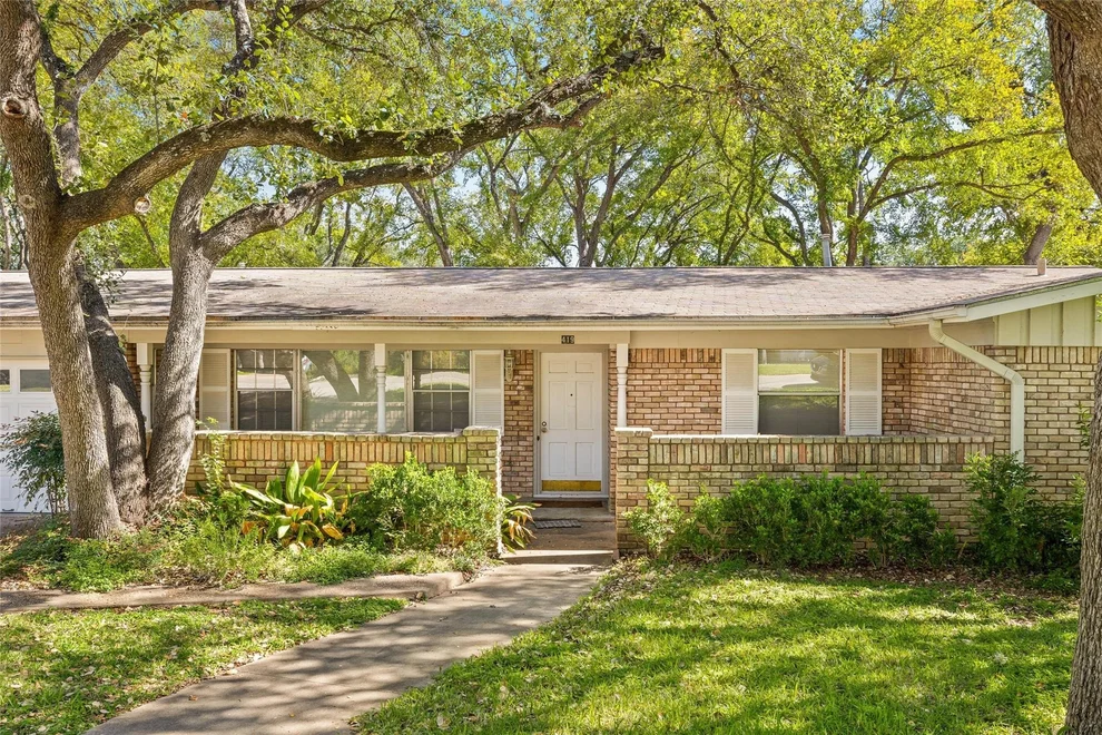 Unit for sale at 419 Ridgewood RD, West Lake Hills, TX 78746