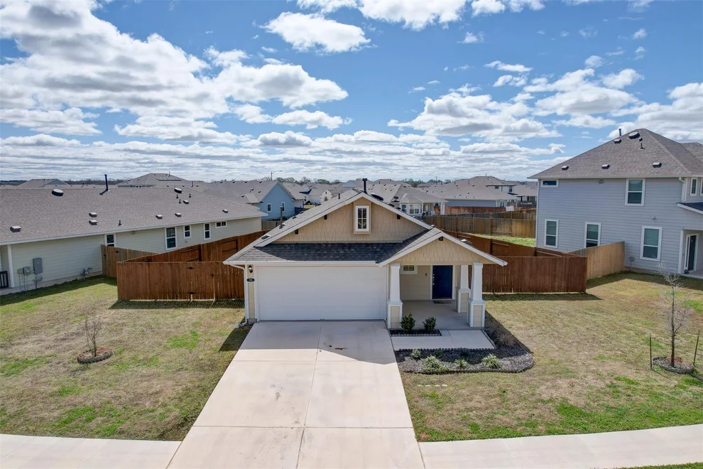 Unit for sale at 236 Trailside LN, Bastrop, TX 78602