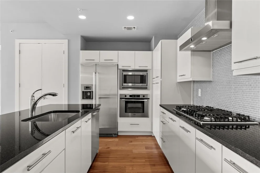 Unit for sale at 210 Lee Barton DR, Austin, TX 78704
