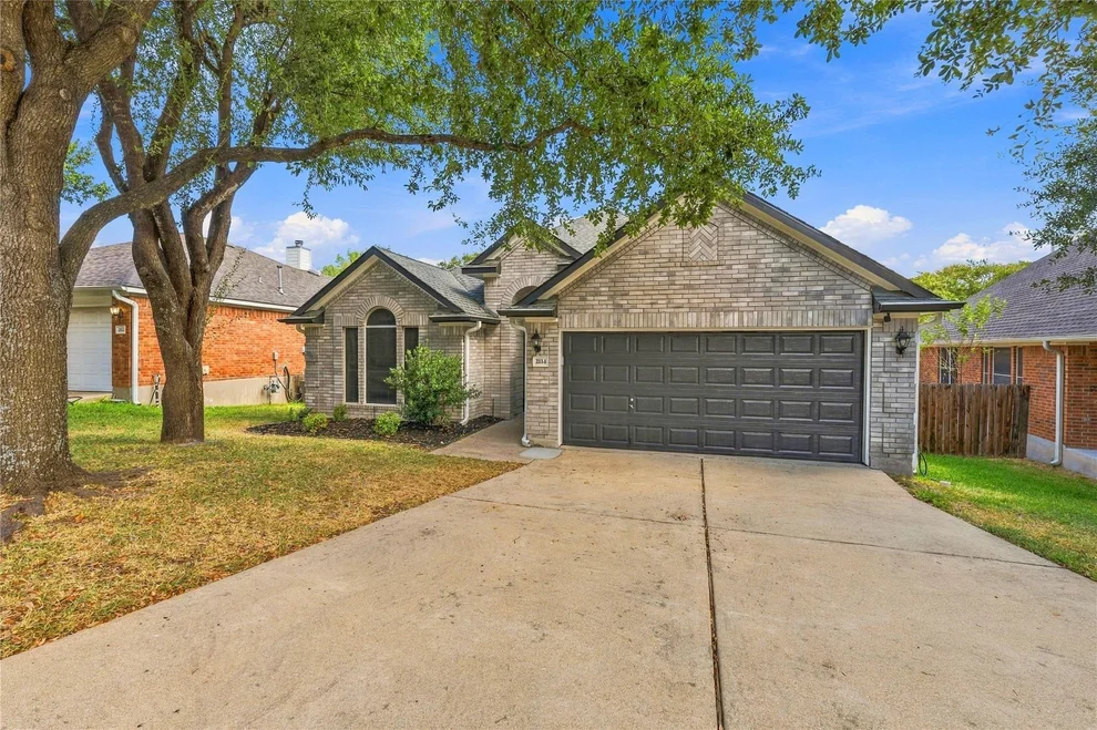 Unit for sale at 2114 Faldo LN, Round Rock, TX 78664
